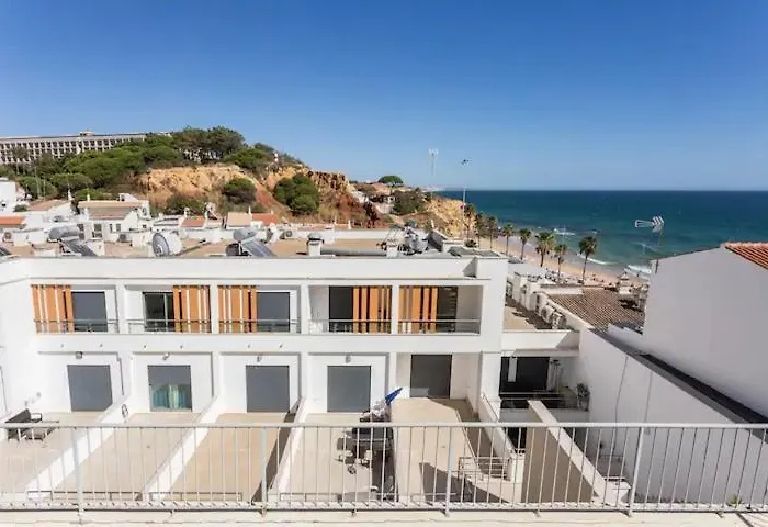 Sobre A * Olhos de Αgua